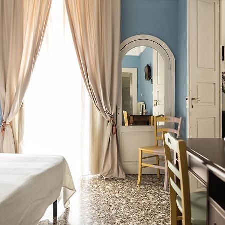 Palazzo Dante Bed & Breakfast Alliste Luaran gambar