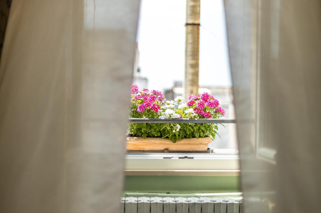 Palazzo Dante Bed & Breakfast Alliste Luaran gambar