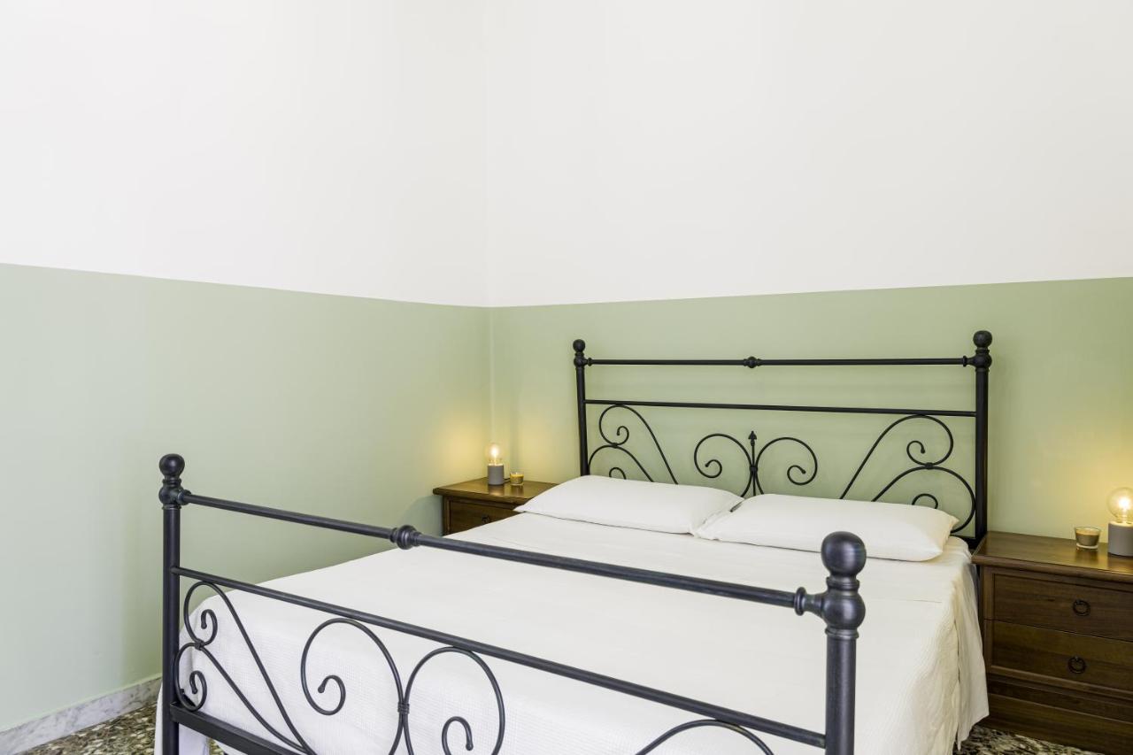 Palazzo Dante Bed & Breakfast Alliste Luaran gambar