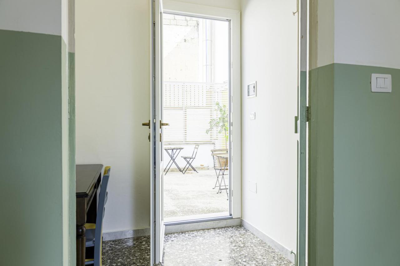 Palazzo Dante Bed & Breakfast Alliste Luaran gambar
