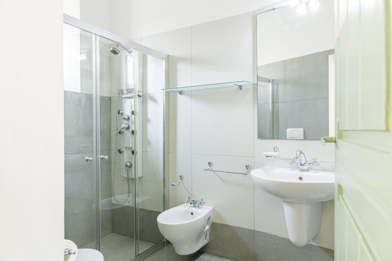 Palazzo Dante Bed & Breakfast Alliste Luaran gambar