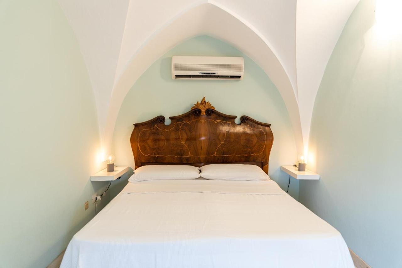 Palazzo Dante Bed & Breakfast Alliste Luaran gambar